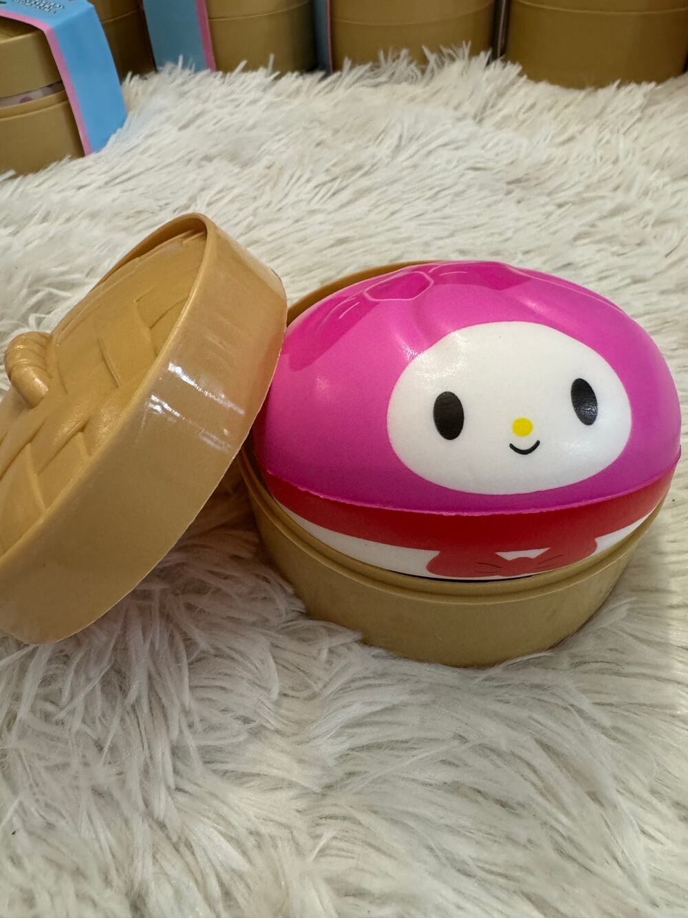 Sanrio My Melody pink and white foam squishy dumpling slow rebound